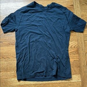 lululemon athletica Dark Blue Short Sleeve Tee